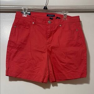 Bandolino Vibrant Coral Women's Shorts NWT size 10